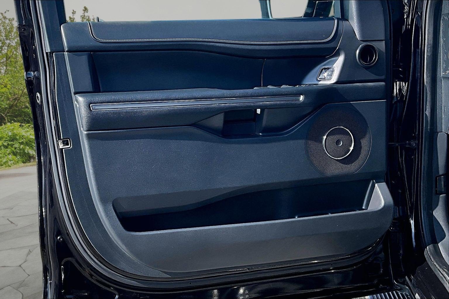 2022 Ford Expedition Max XLT