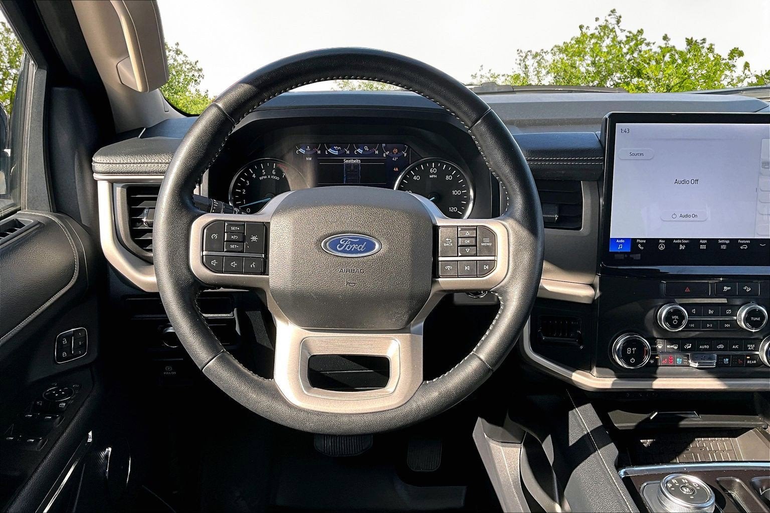 2022 Ford Expedition Max XLT