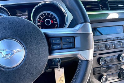 2013 Ford Mustang V6