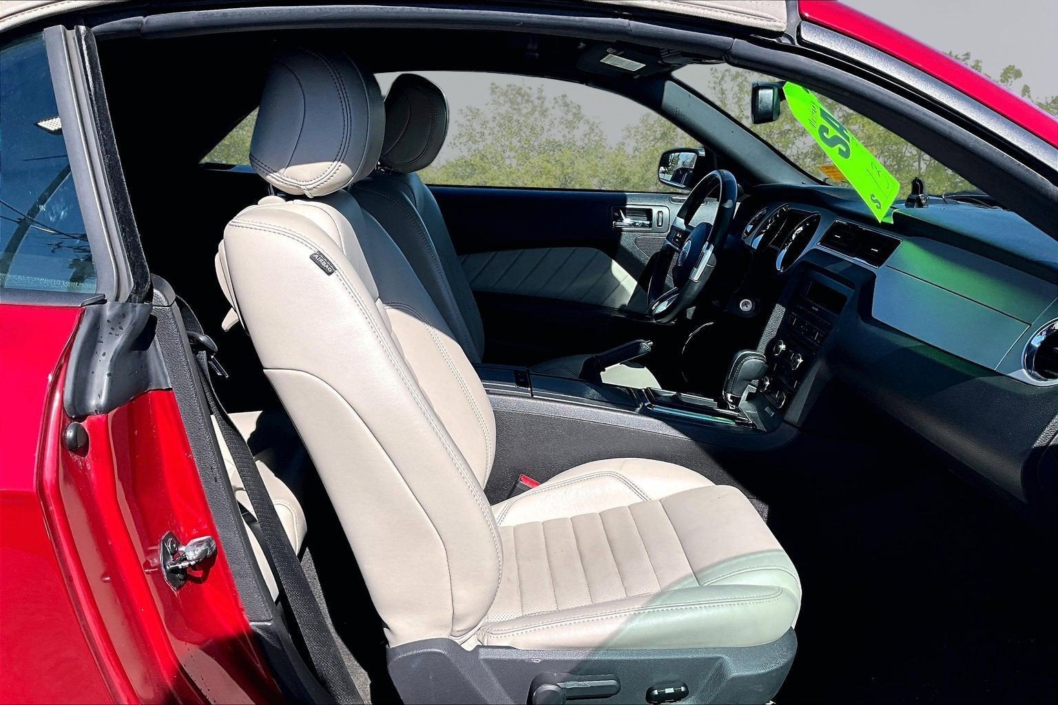 2013 Ford Mustang V6