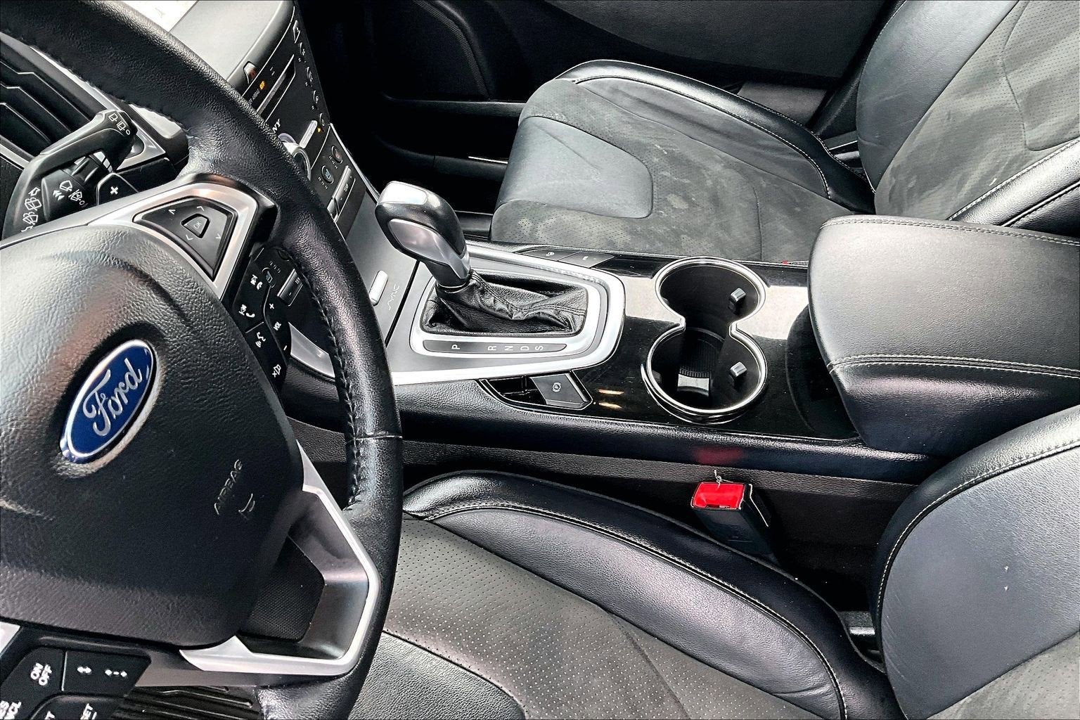 2017 Ford Edge Sport