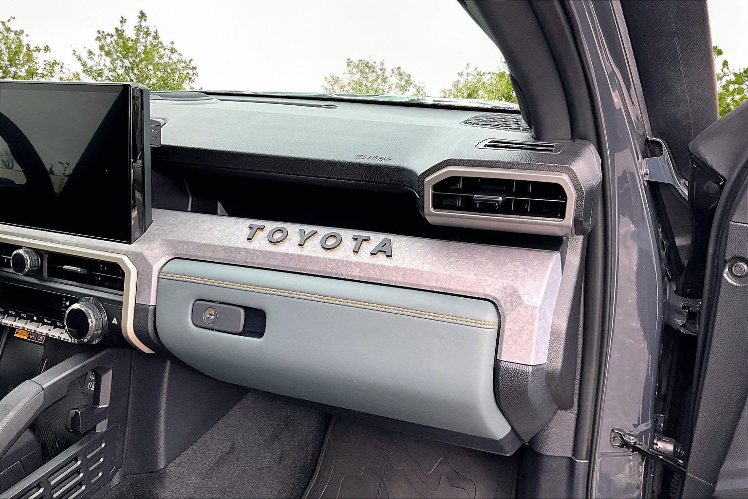 2025 Toyota Tacoma 4WD Base