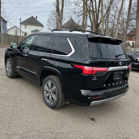 2024 Toyota Sequoia Capstone