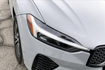 2025 Volvo XC60 Plus