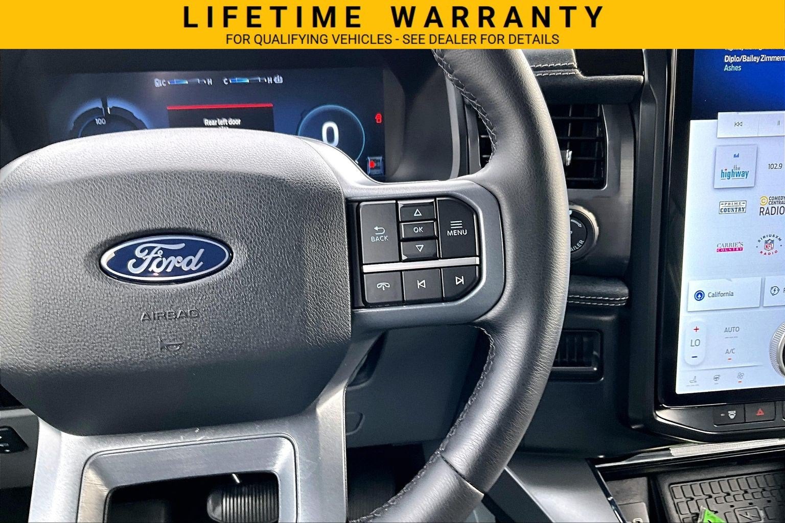 2025 Ford F-150 Lightning Flash