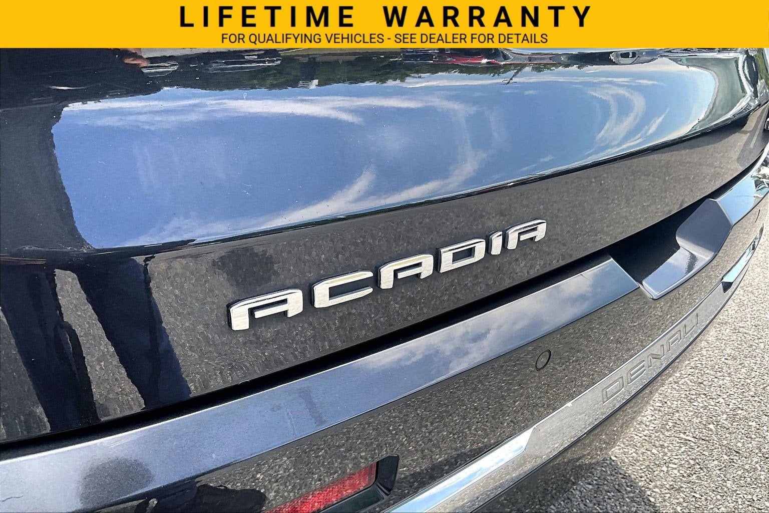 2020 GMC Acadia Denali