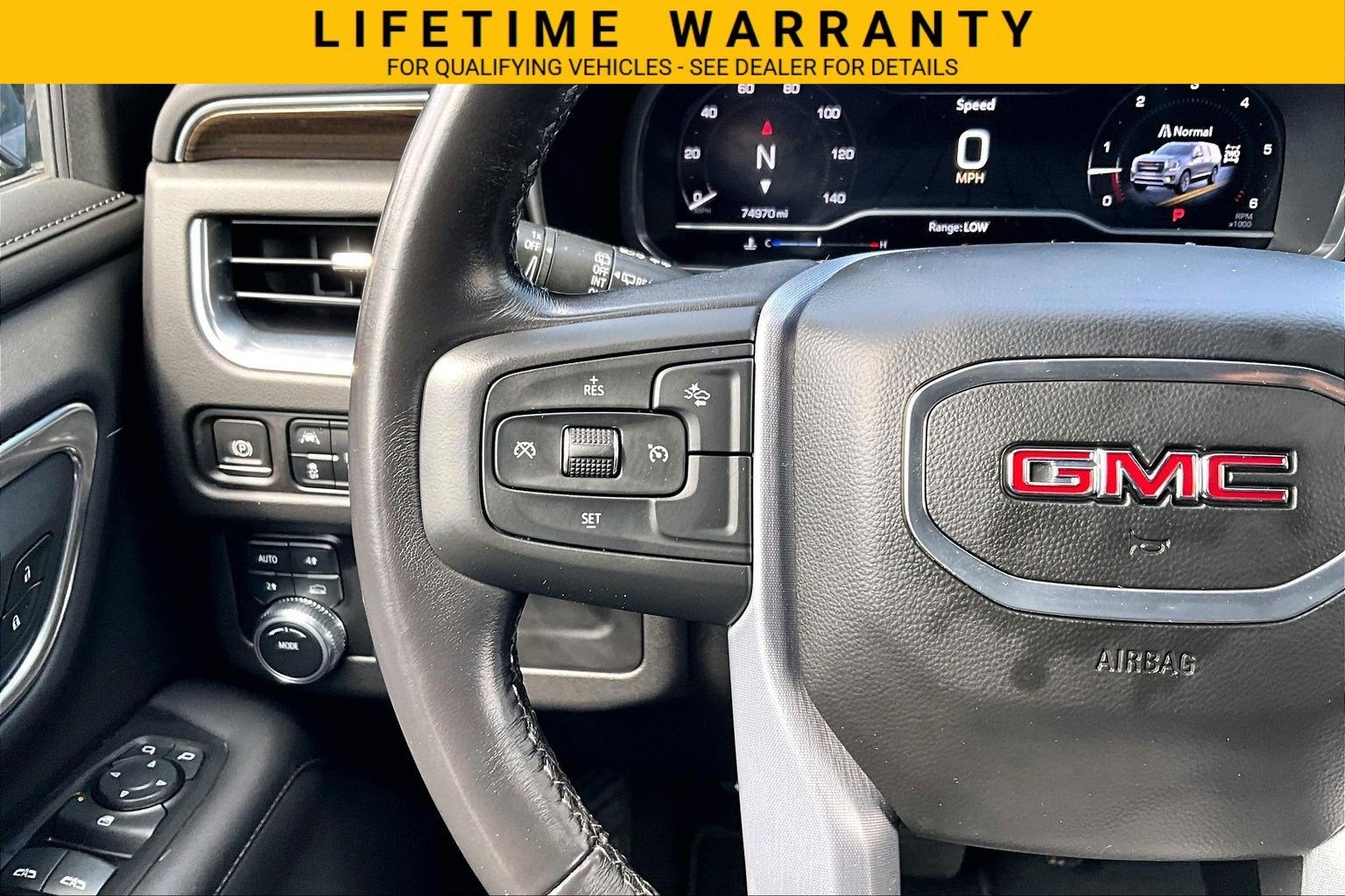2022 GMC Yukon XL SLE