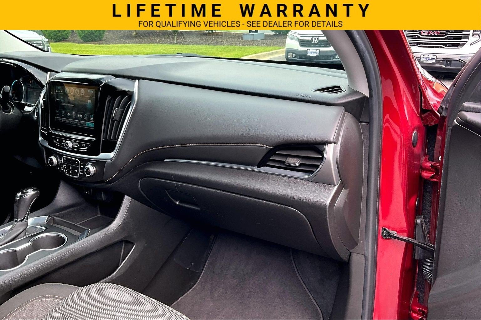2018 Chevrolet Traverse LT Cloth