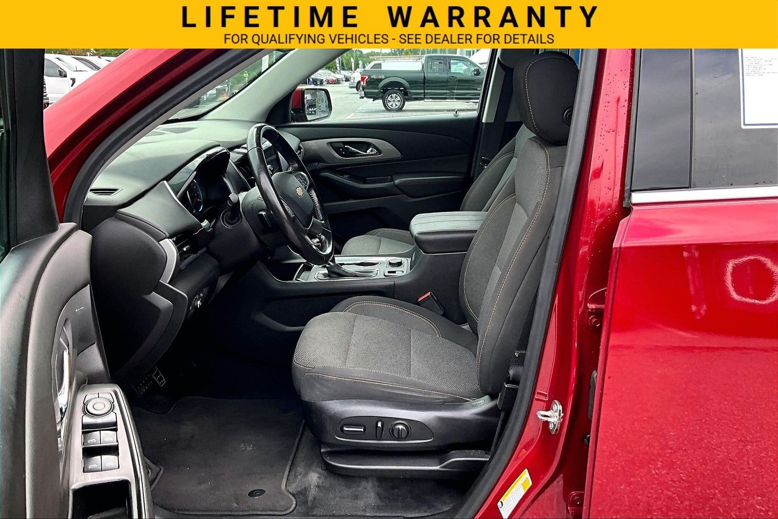 2018 Chevrolet Traverse LT Cloth