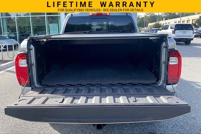2023 GMC Canyon 4WD AT4