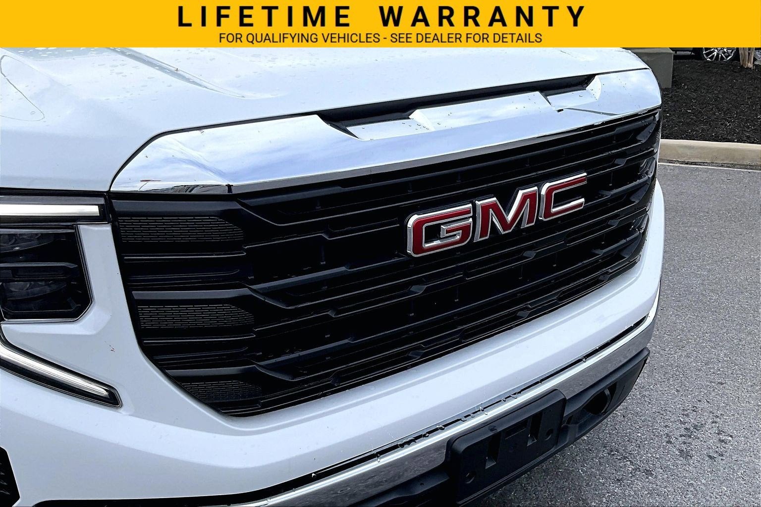 2024 GMC Sierra 1500 Pro