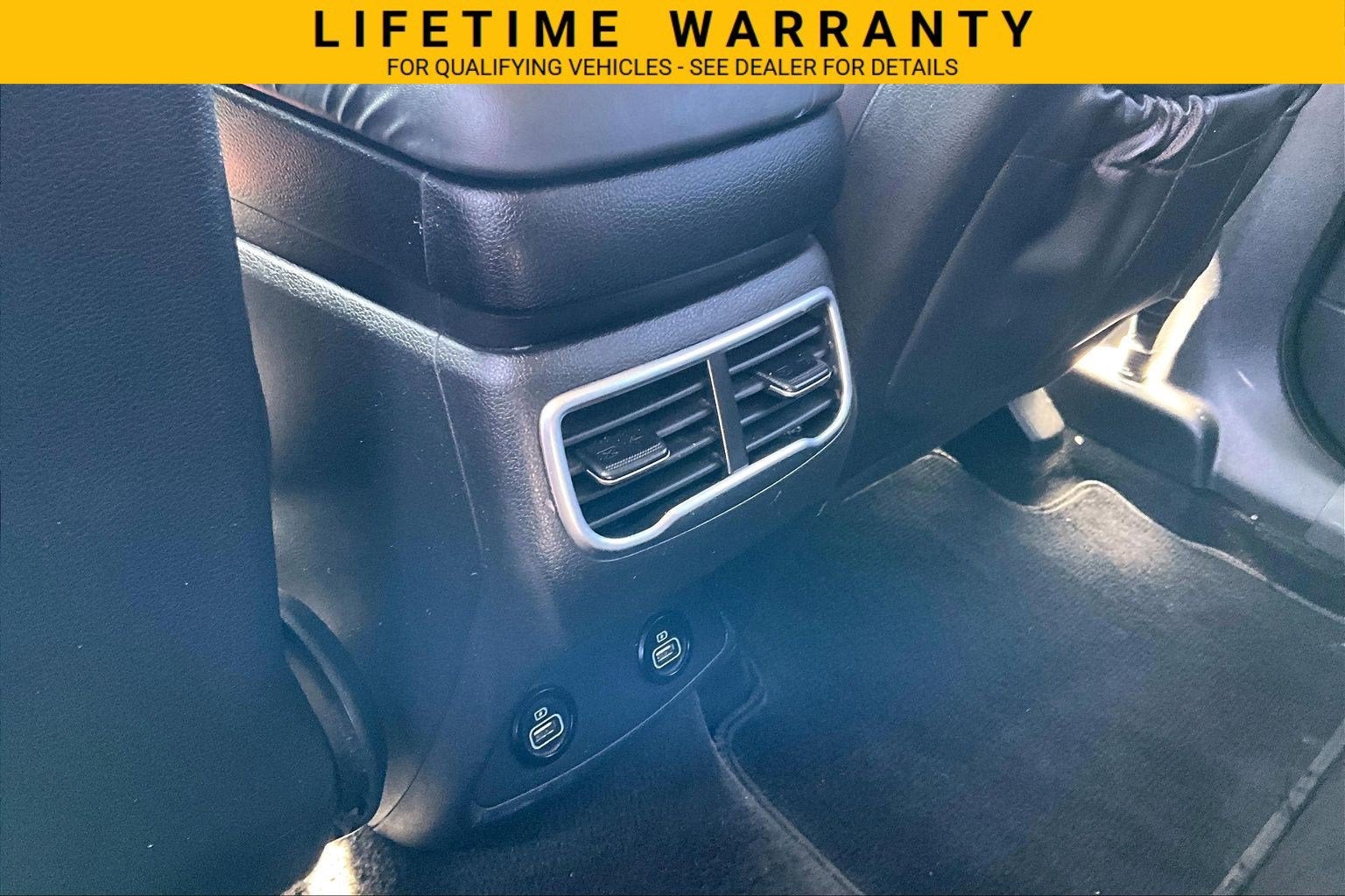 2021 Hyundai Santa Fe SE