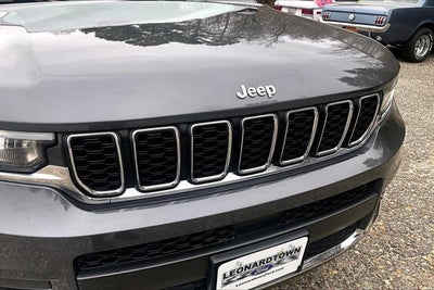 2022 Jeep Grand Cherokee L Laredo