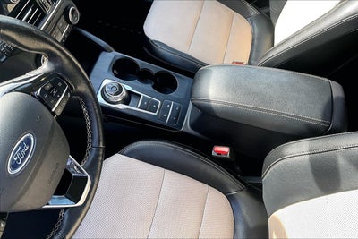 2022 Ford Escape Titanium ELITE