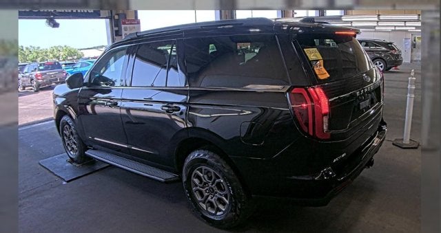 2025 Ford Expedition Active LUXURY SUV