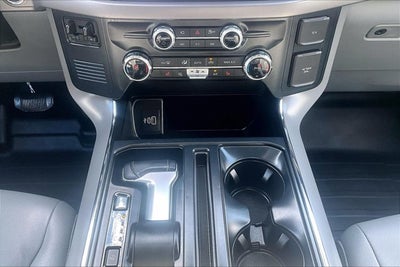 2025 Ford F-150 Lightning Pro