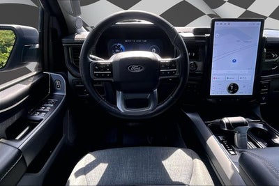 2024 Ford F-150 Lightning Flash