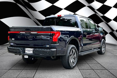 2024 Ford F-150 Lightning LARIAT