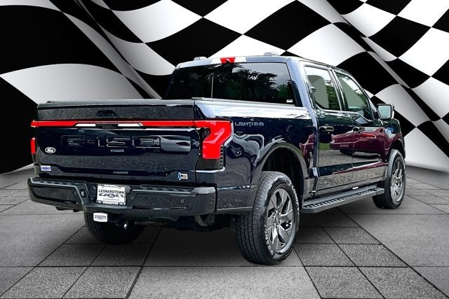2024 Ford F-150 Lightning LARIAT