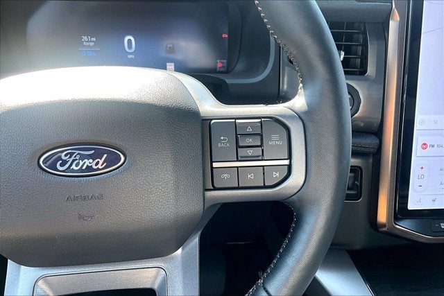 2024 Ford F-150 Lightning LARIAT