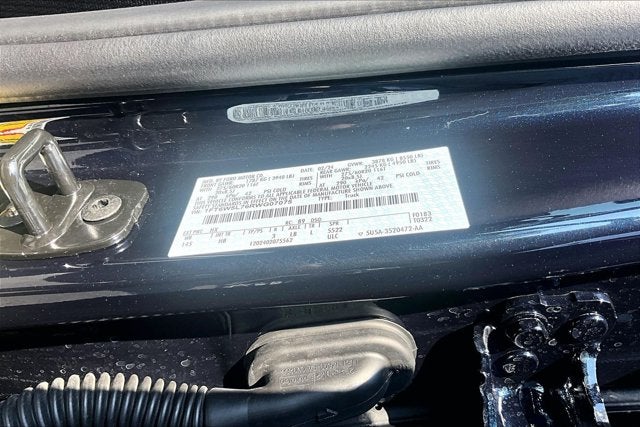 2024 Ford F-150 Lightning LARIAT
