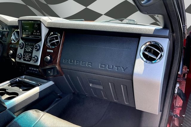 2015 Ford Super Duty F-250 SRW Lariat