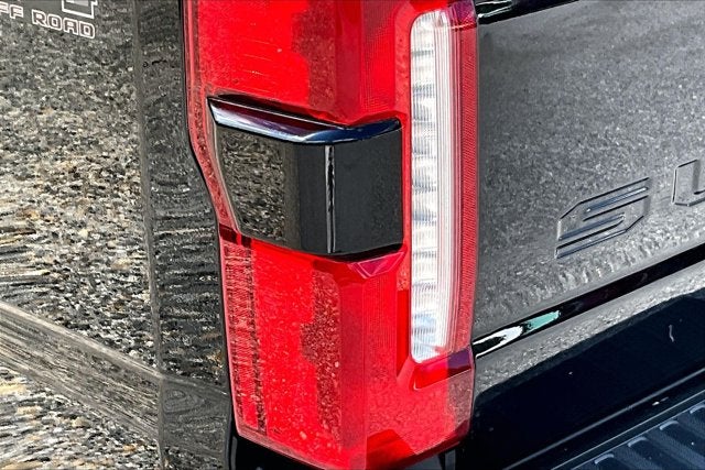 2024 Ford Super Duty F-350 SRW LARIAT