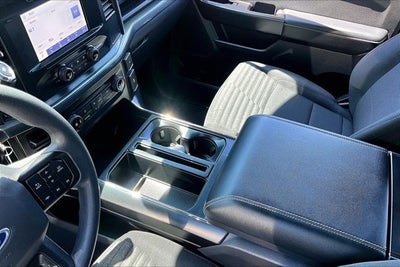 2022 Ford F-150 STX 4WD V8