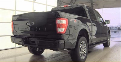 2022 Ford F-150 STX 4WD V8