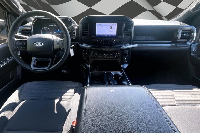 2022 Ford F-150 STX 4WD CREW CAB