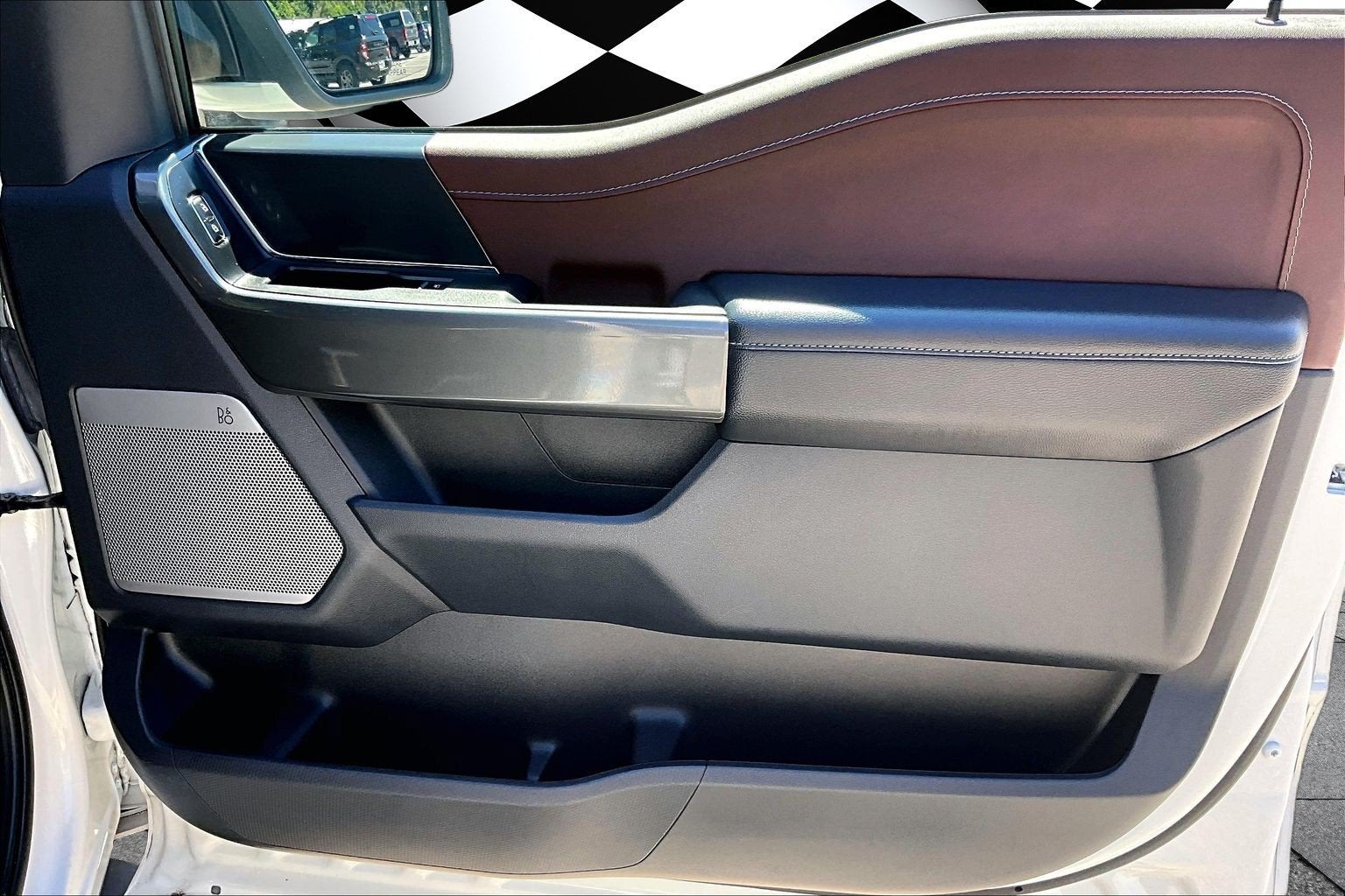 2023 Ford F-150 LARIAT SPORT
