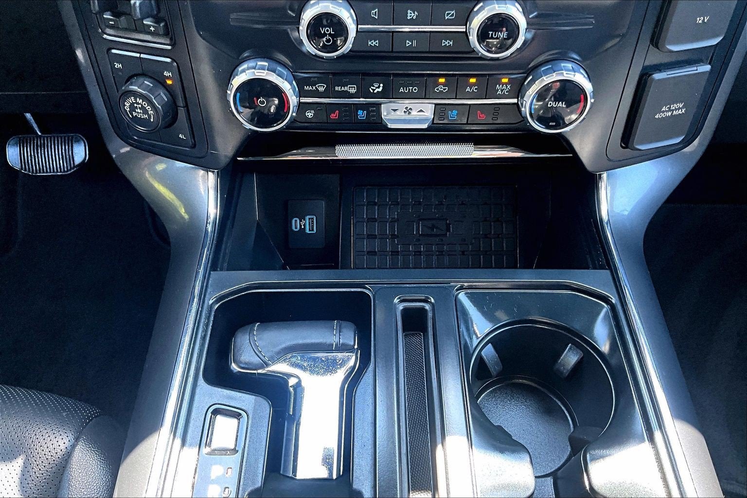 2023 Ford F-150 LARIAT SPORT