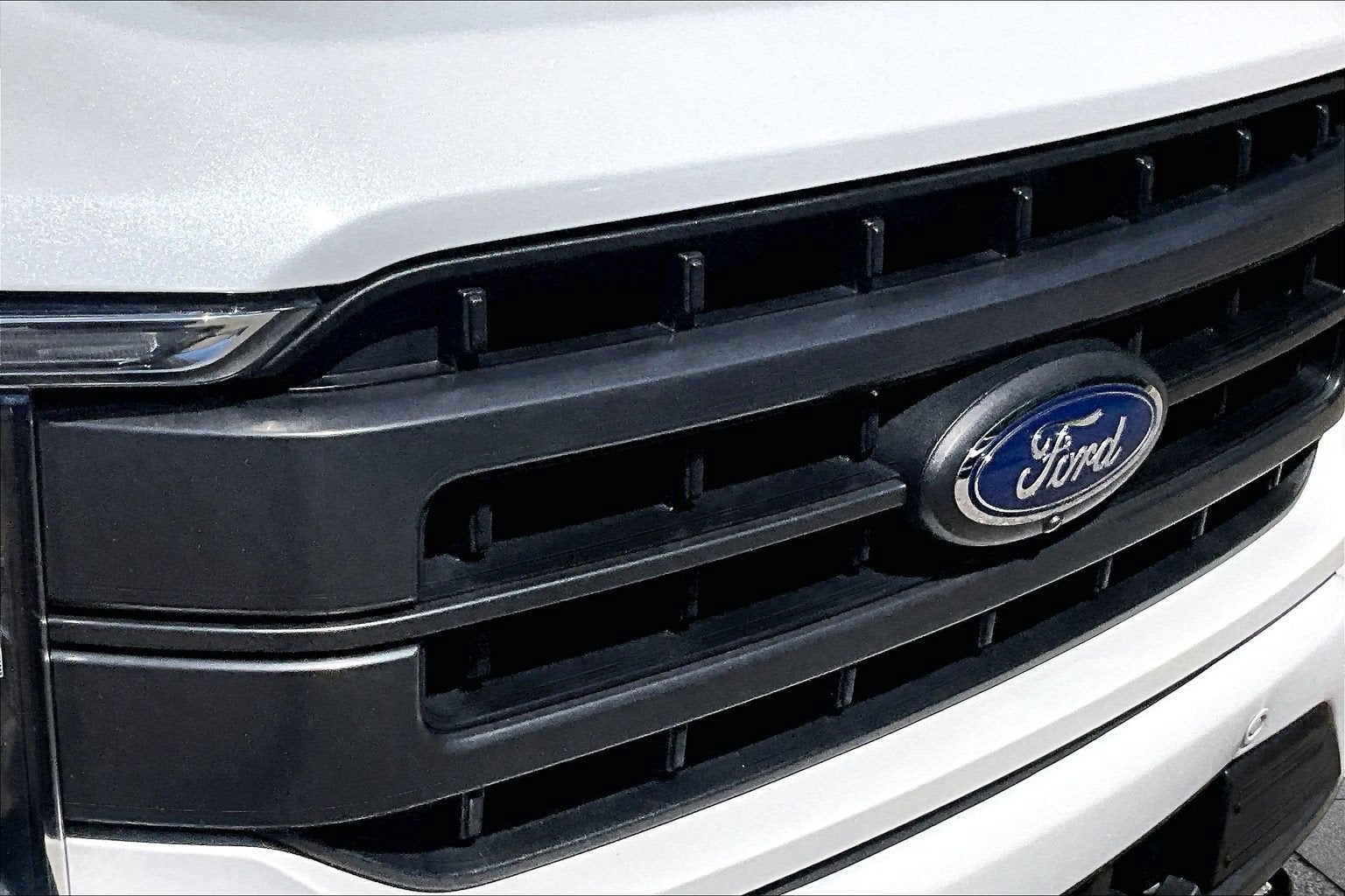 2023 Ford F-150 LARIAT SPORT