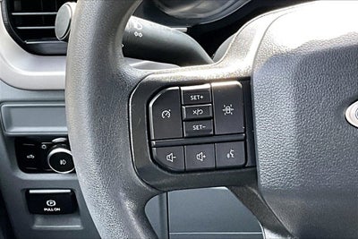 2022 Ford F-150 4WD V8