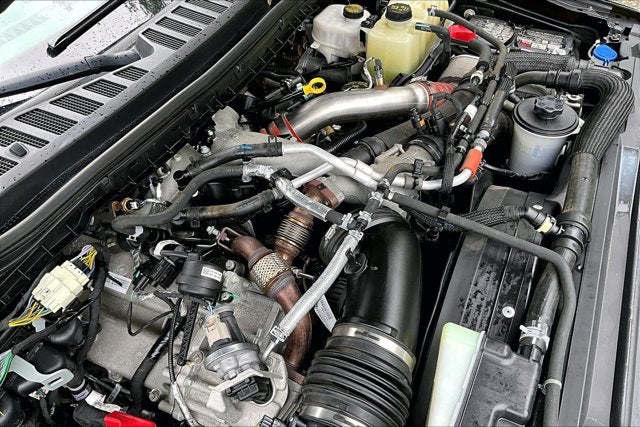 2023 Ford Super Duty F-450 DRW XLT