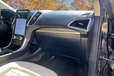 2023 Ford Edge SE