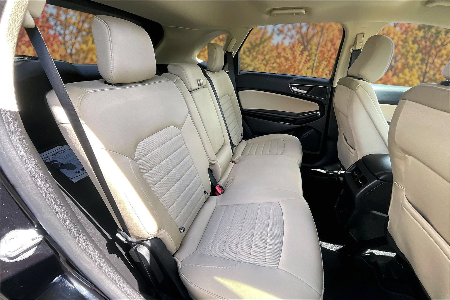 2023 Ford Edge SE