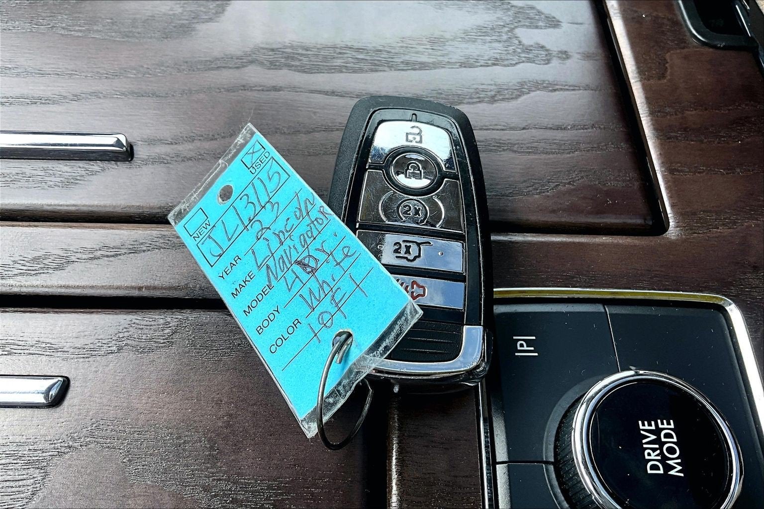 2023 Lincoln Navigator L Reserve