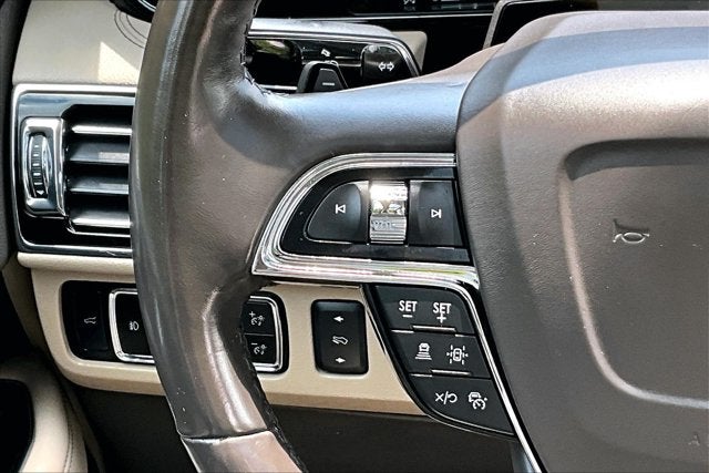 2023 Lincoln Navigator L Reserve REAR ENTERTAINMENT
