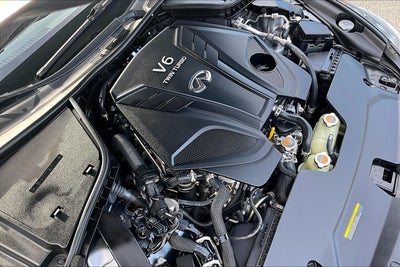2022 INFINITI Q60 LUXE