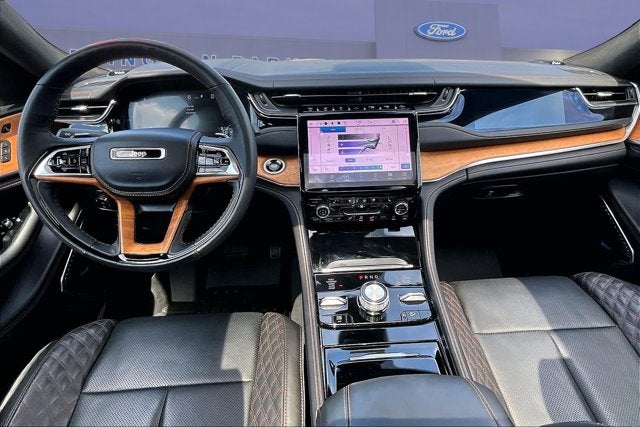 2023 Jeep Grand Cherokee L Summit Reserve