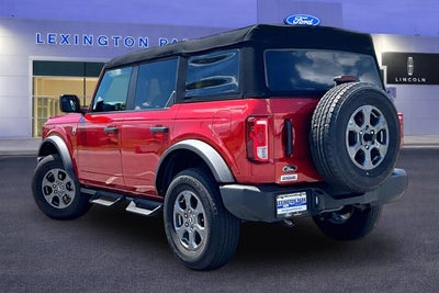 2023 Ford Bronco Base