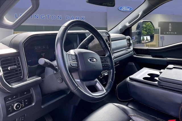 2023 Ford Super Duty F-250 SRW LARIAT