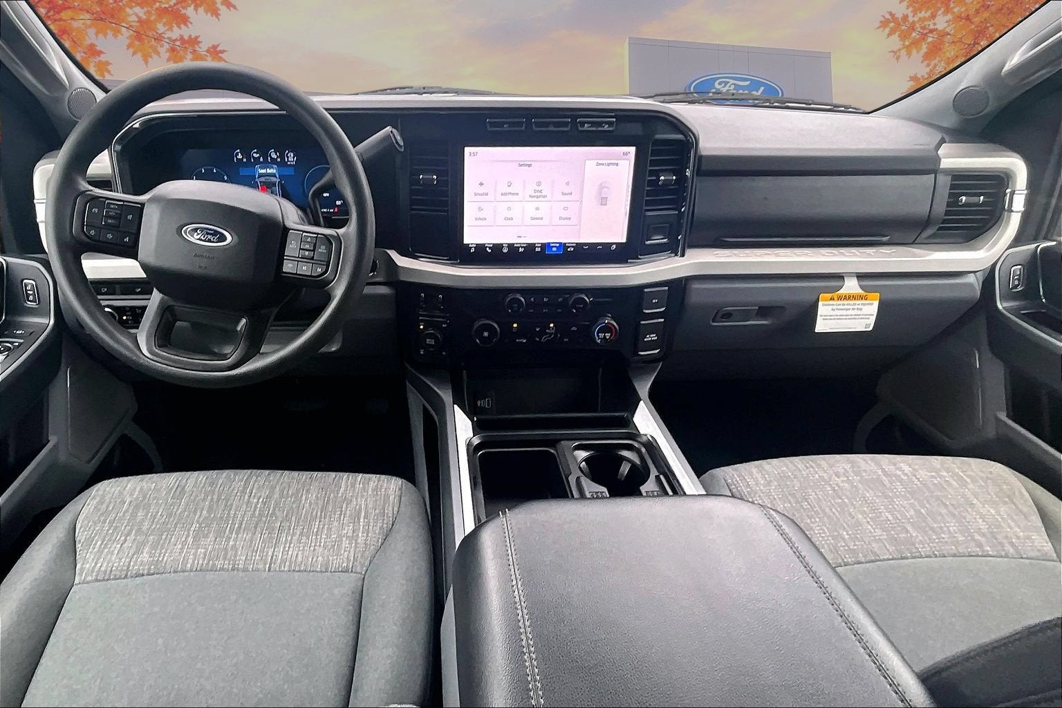 2024 Ford Super Duty F-350 SRW XLT