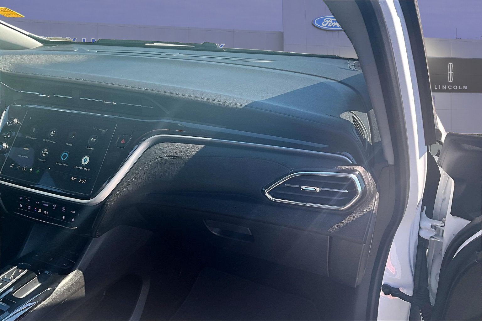2023 Chevrolet Bolt EV 2LT