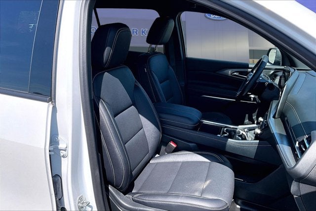 2025 Chevrolet Traverse AWD LT