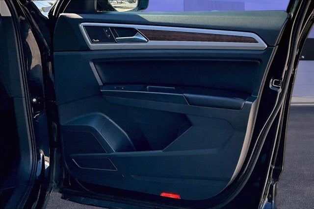 2018 Volkswagen Atlas 3.6L V6 SEL Premium