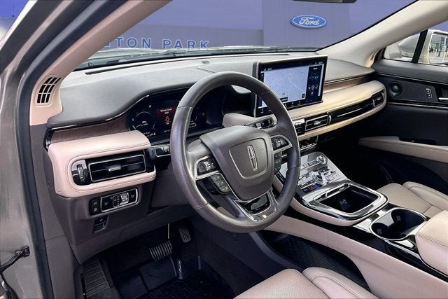 2023 Lincoln Nautilus Reserve