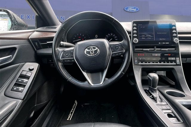 2019 Toyota Avalon XLE