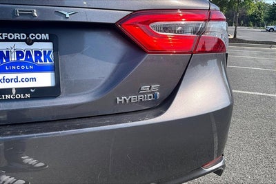 2020 Toyota Camry Hybrid SE